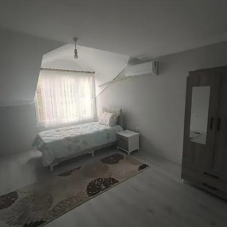 Doga Ve Deniz Manzarali Klimali Apartment Trabzon