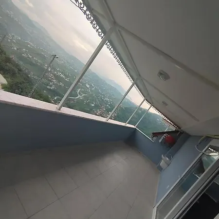 Doga Ve Deniz Manzarali Klimali Apartment Trabzon